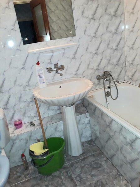 Colentina, Tei, Maica D-nului, OMV, semistradal, bl mixt/1988, 3/8 dec 42mp